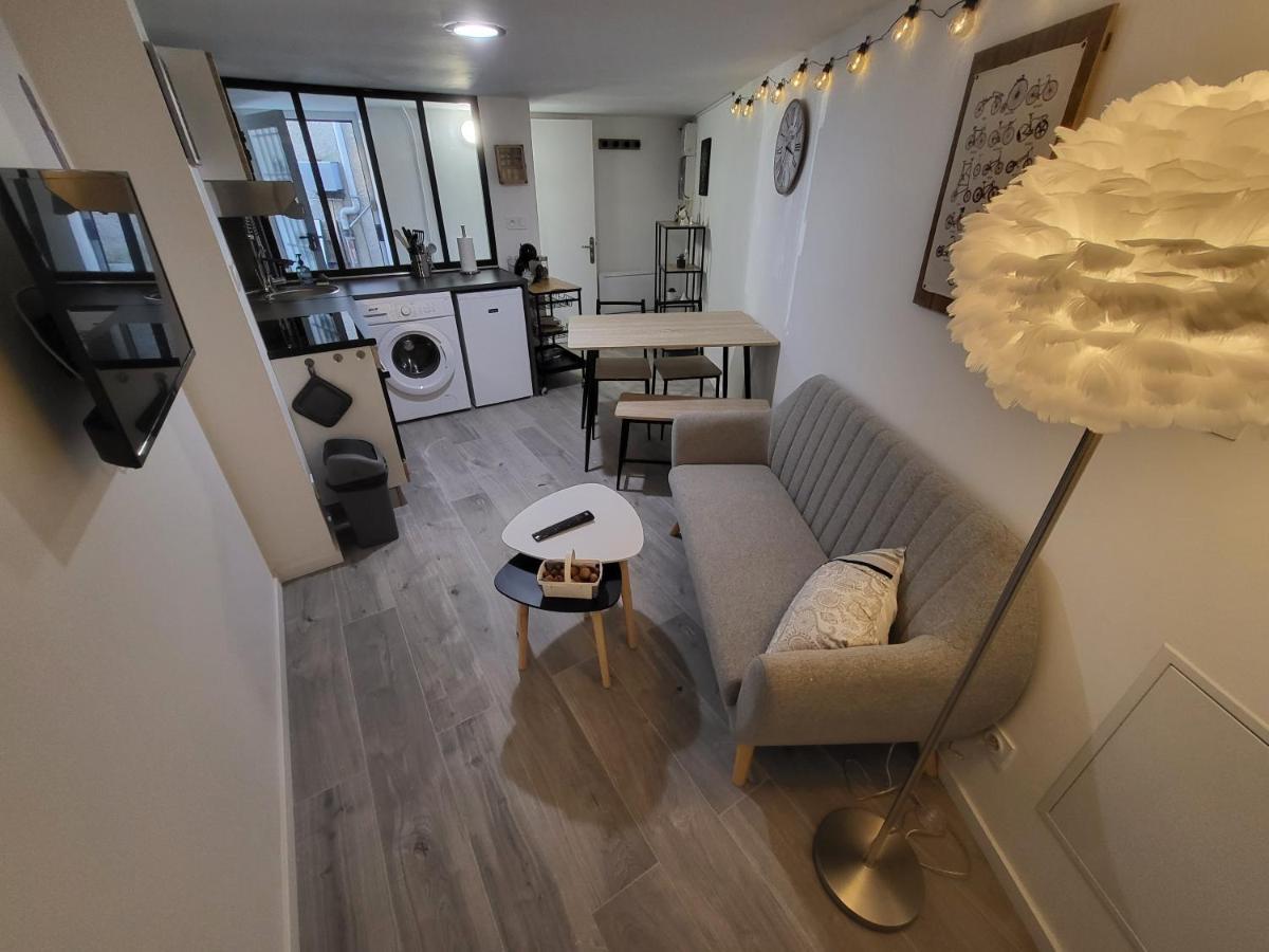Superbe Appartement T2 Centre Historique La Souterraine Buitenkant foto